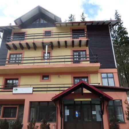 Gura Padurii Hotel Sinaia Buitenkant foto